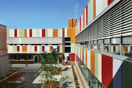 Spaciousness, daylighting, and union with nature