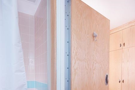 Door longevity ‘hinges on the hinge’