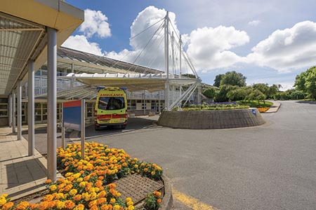 Guernsey hospitals praise monitoring system 