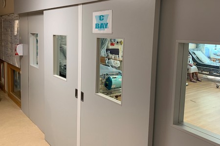Dividing screens address urgent need for patient segregation 