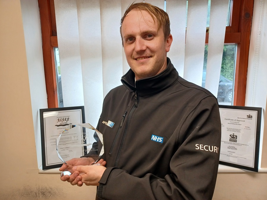 Security officer’s bravery and quick-thinking recognised