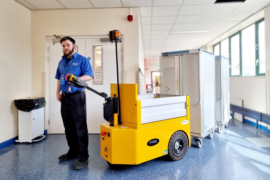 All-electric tugs for Bury St Edmunds hospital 