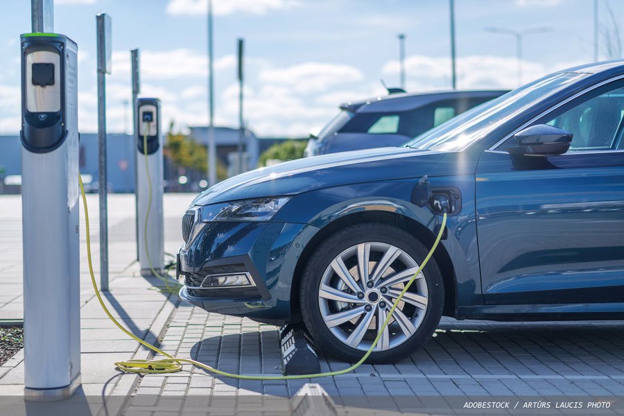 Sustainable parking with digital permits